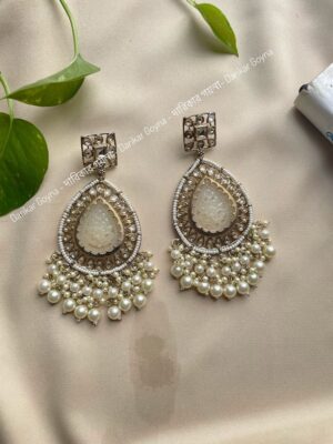 Stunning Leaf Shape Multani Earrings With Beads & Kundan Work - White